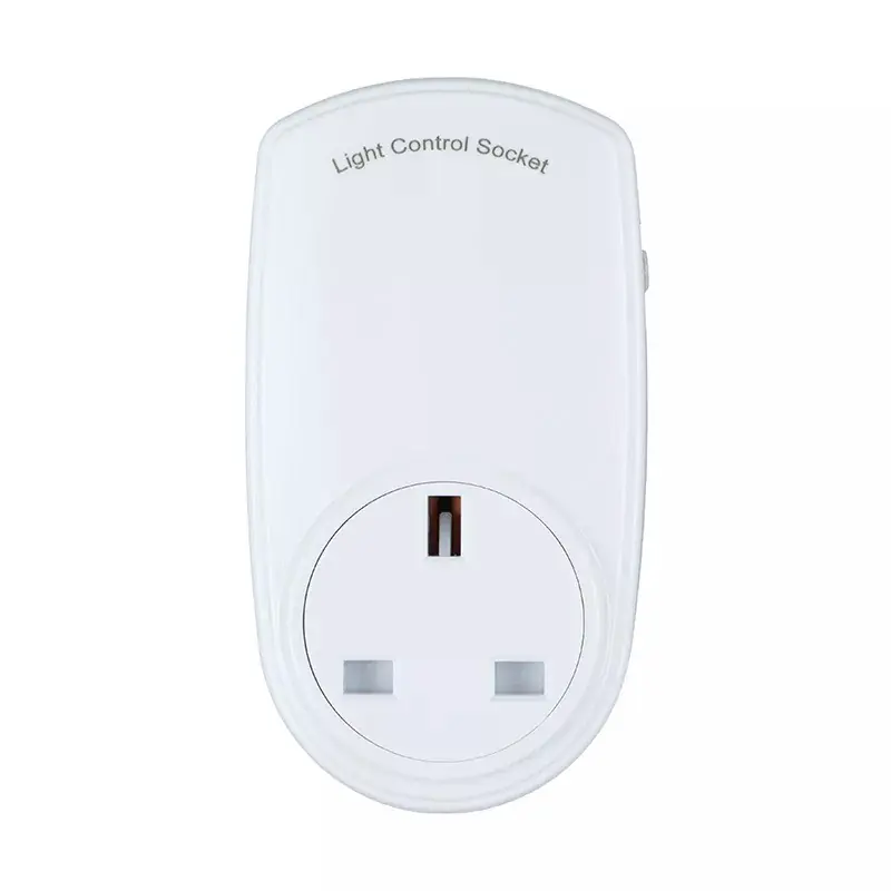 Soket Kontrol Lampu Inggris